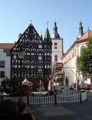 Altstadt mit altem Rathaus